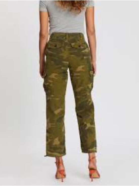 Topshop Denim - Topshop Olive Camo Straight-Leg Cargo Jeans